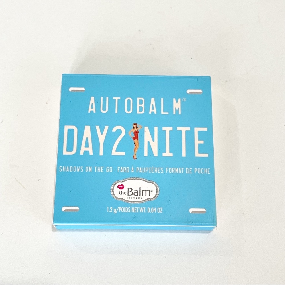 The Balm Autobalm Day2Nite Shadows on The Go 1.2g